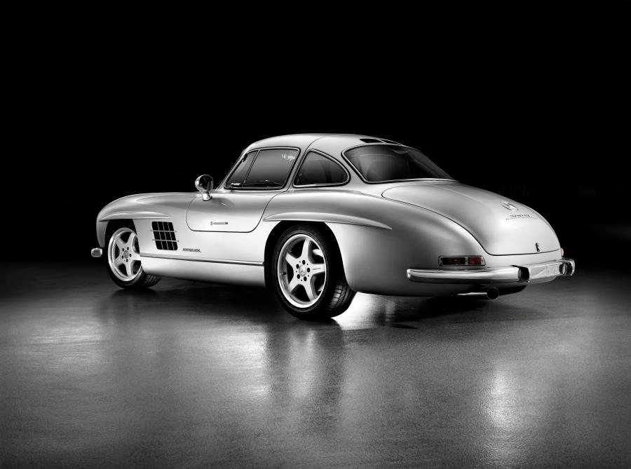  Mercedes-Benz 300 SL AMG Coupe 1954 года  (фото 7 из 8)